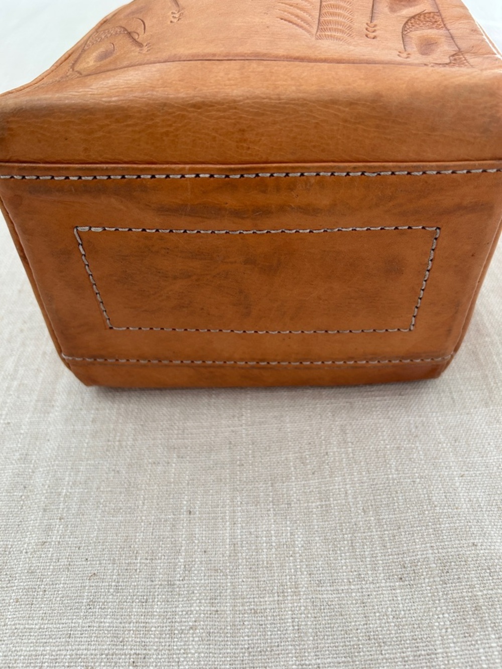 Hand Tooled Leather Tote Bag from Paraguay with Tan Floral Design - Picture 5 of 16